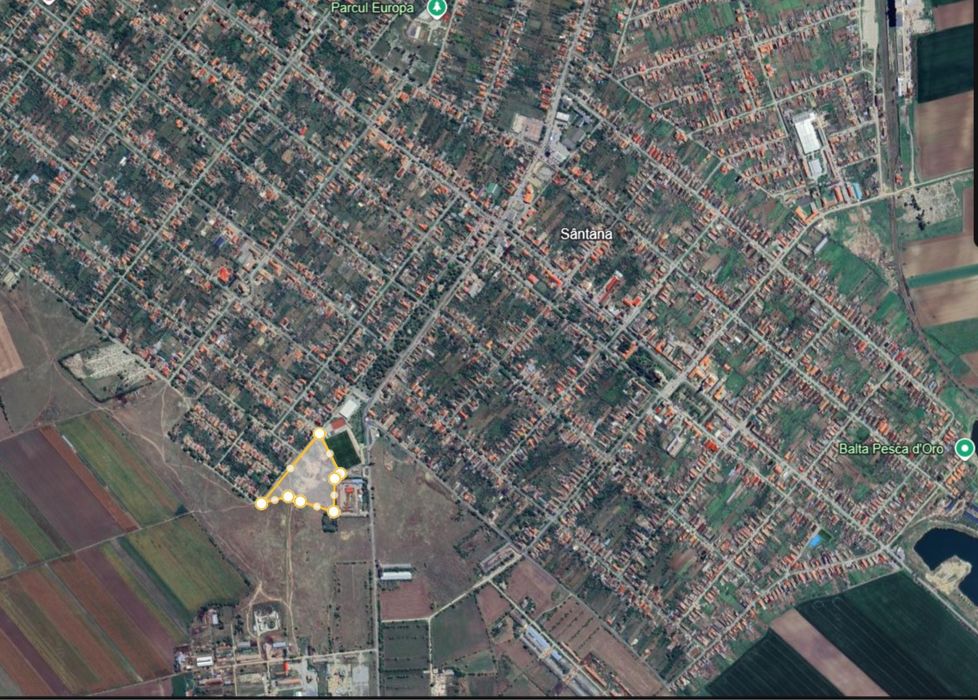 Vand teren intravilan Santana