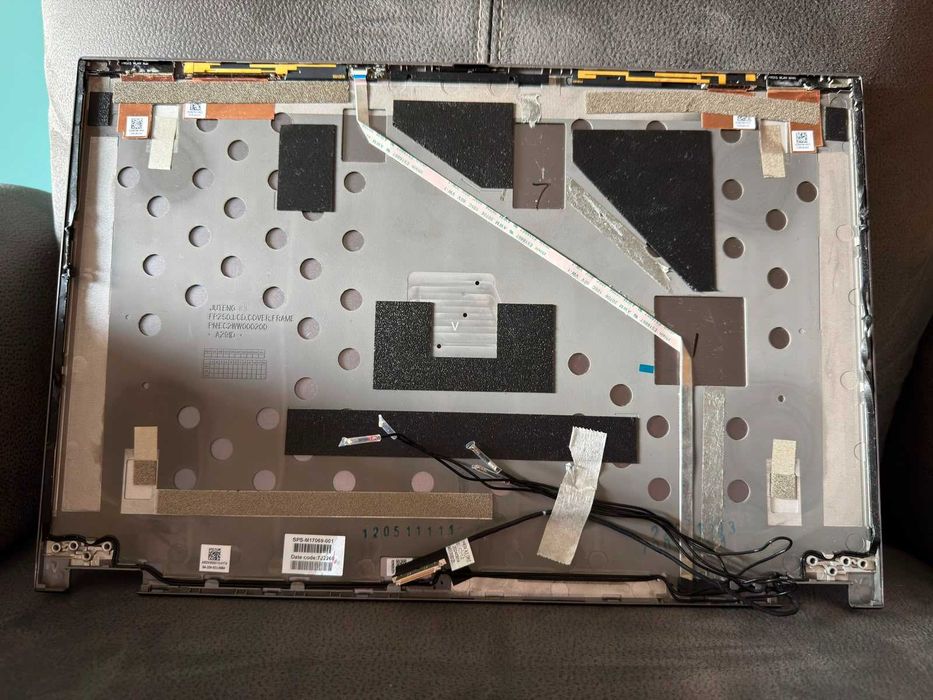 Piese HP G3 8260NGW cabludisplay balamale boxe top cover/carcasa display pentru zBook Fury G8 M17069
