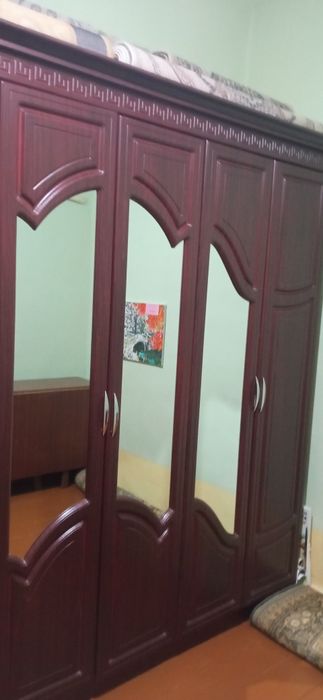 Шифонер ва комод