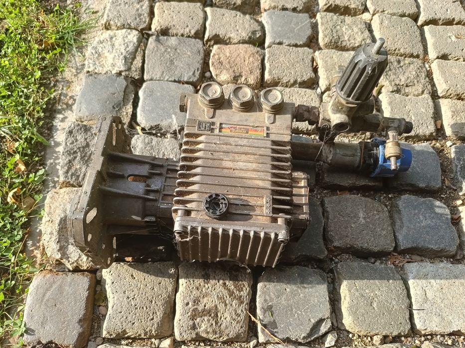 De vânzare pompa de spălat cu presiune