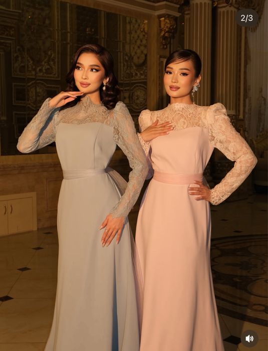 Новая платье голубой