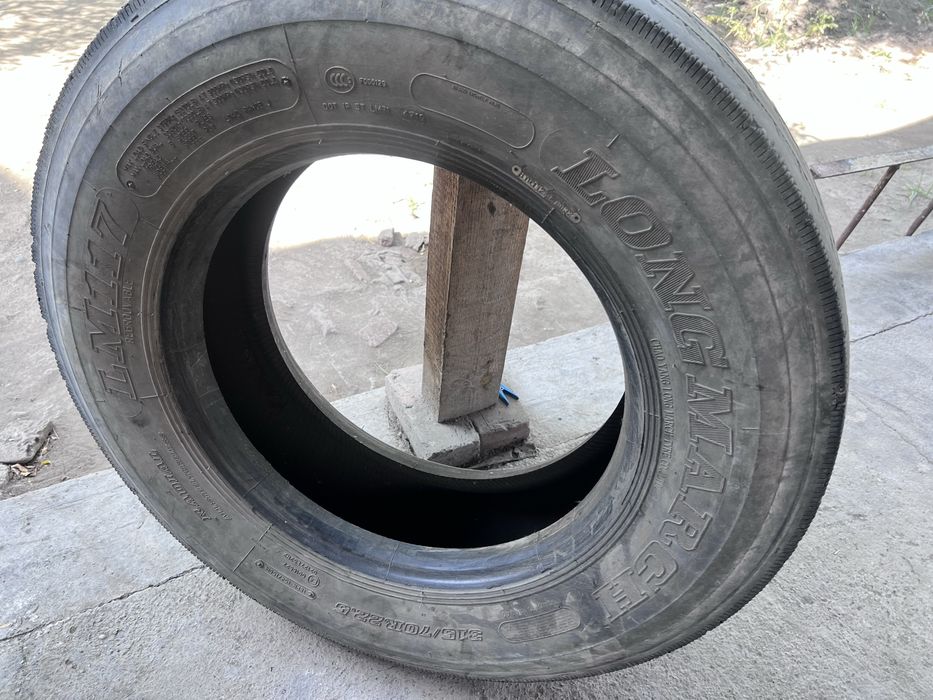 315/70R22.5 LONGMARCH balon 2 ta jup holati yaxshi tishlari 20 30 %