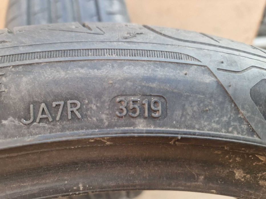2 Goodyear R19 225/45 Летни гуми  DOT3519