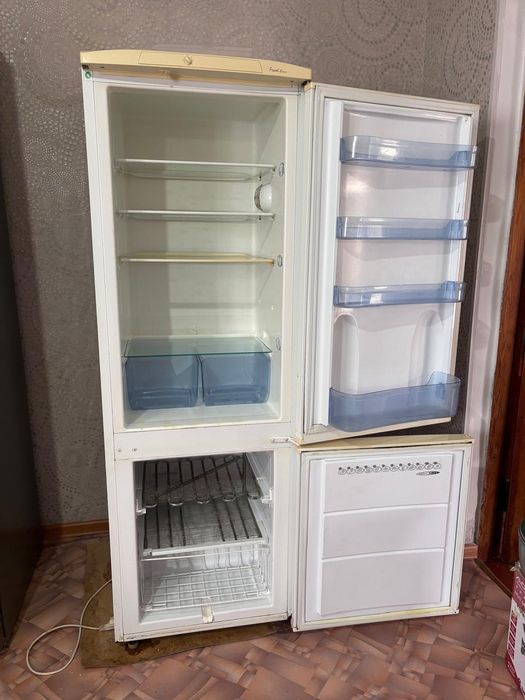 Холодильник сатылады, жагдайы жақсы