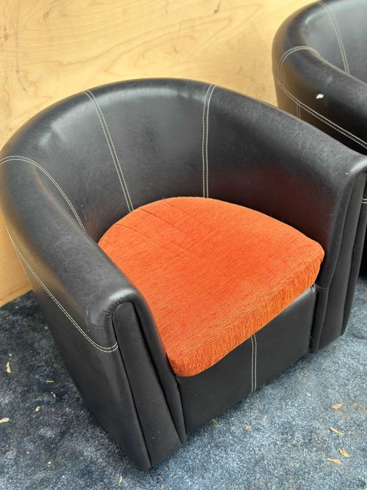 3 buc Fotoliu confortabil tip Scoica; Fotoliu fix tapitat