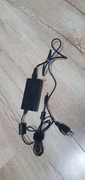 Adapter 24v 2.2a Dc