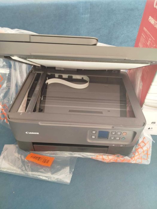 Принтер (МФУ) Canon цветной