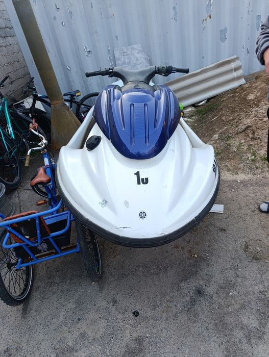 Водный скутер Yamaha sport 1,1 гидроцикл