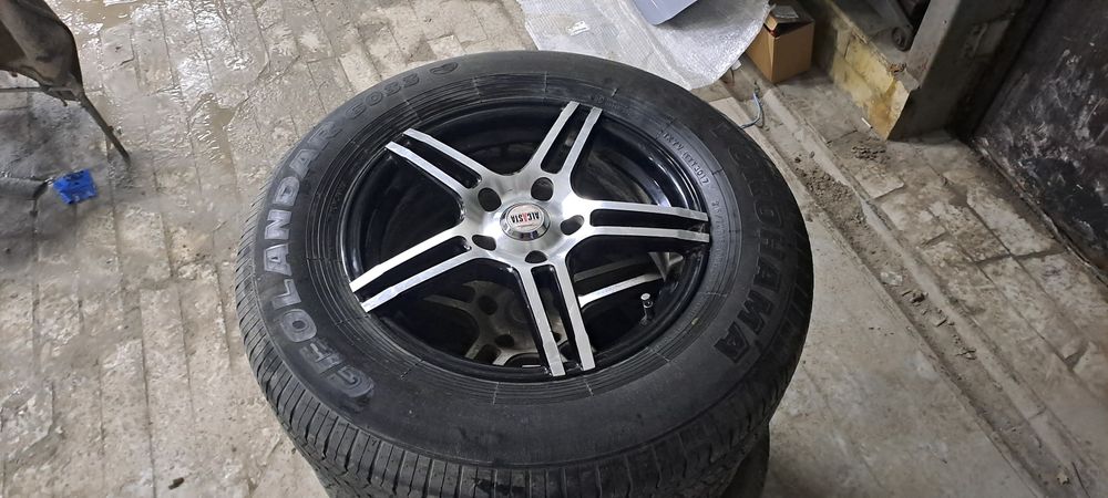 Продам летнюю резину в сборе