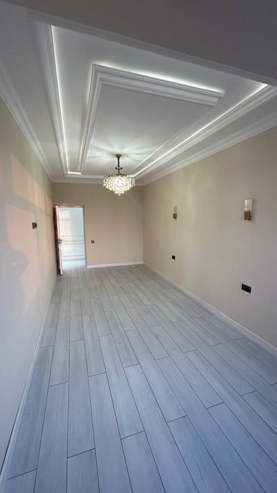 Новостройка квартира в центре, 155 м2