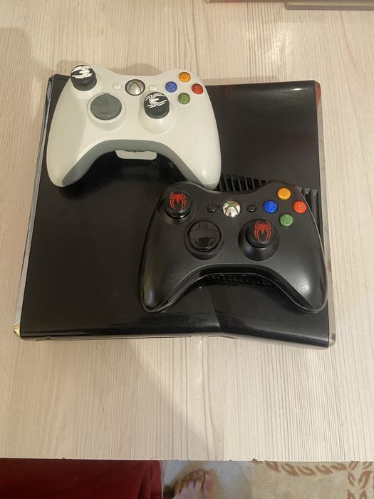 Продается Хбокс 360 slim прошитый