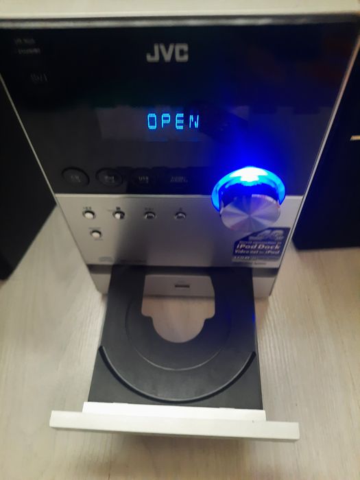 Combina muzicala JVC