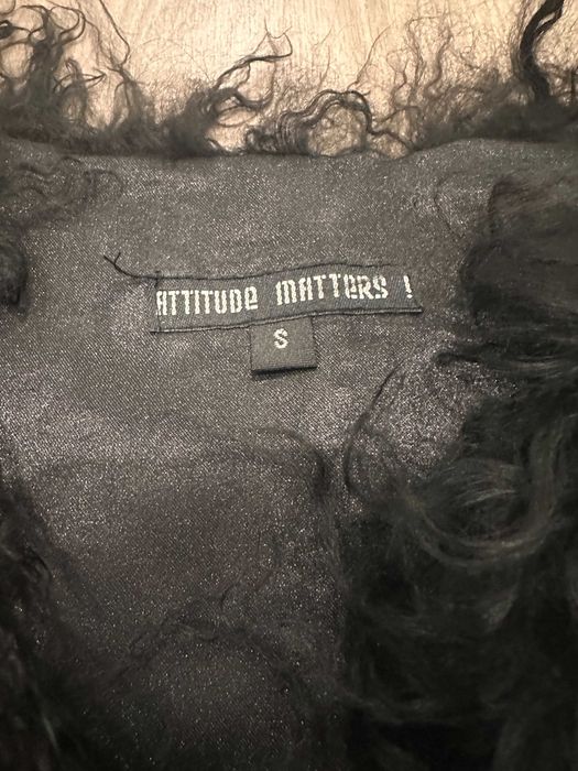 ATTITUDE MATTERS елек монголска вълна S