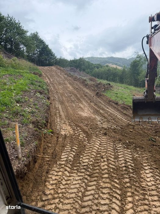 Teren cu panoramic Poiana Mărului