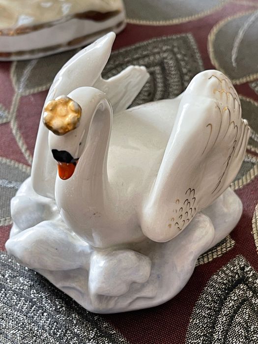 Фарфоровые статуэтки