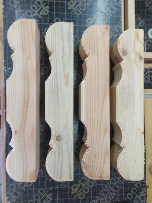 Дървени капители и конзоли за беседки и навеси