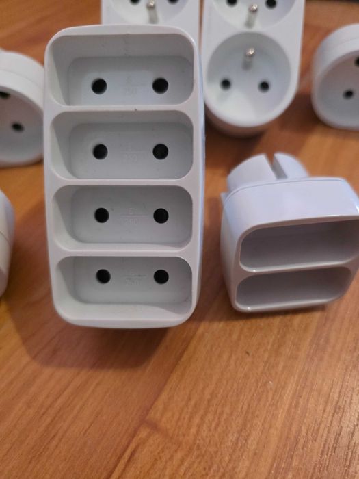 Intrerupator Adaptor priză dublă si tripla cu întrerupător