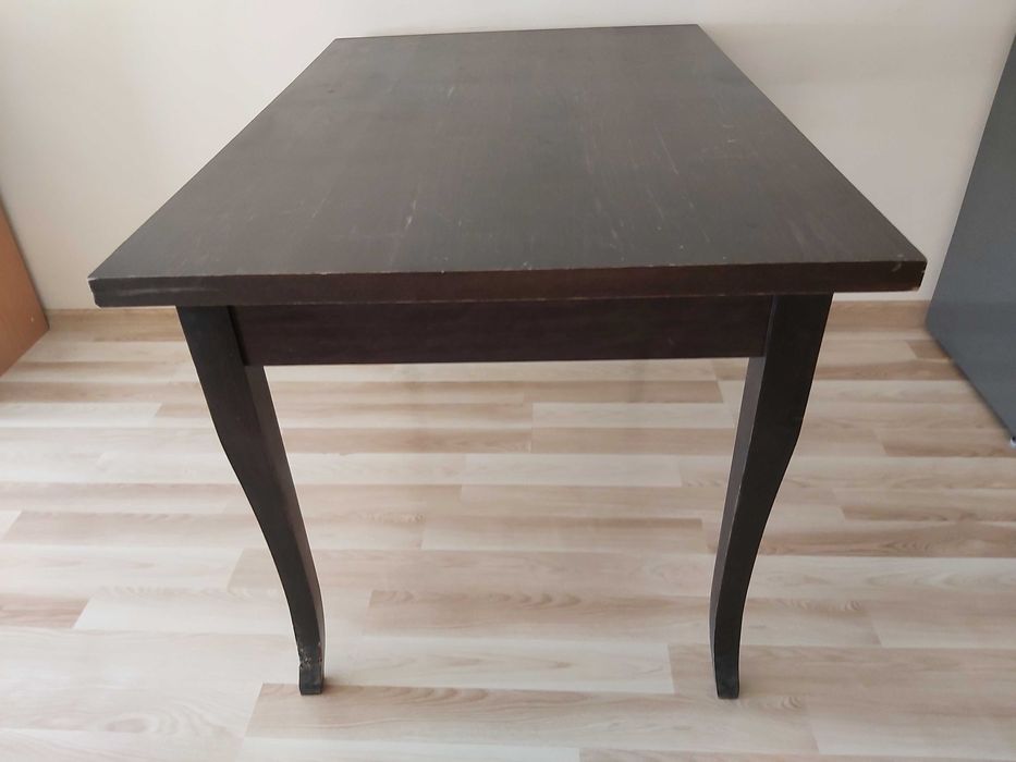 Трапезна маса, размер 120-80-80см