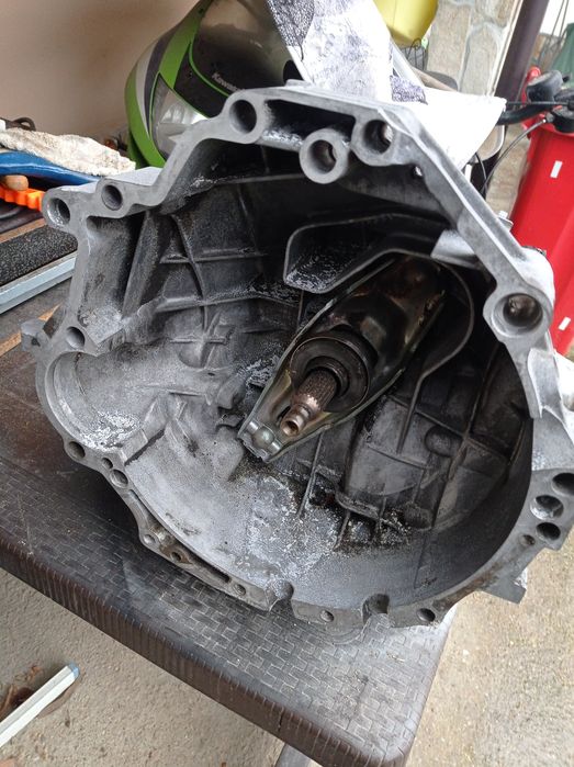 5 степенна скоростна кутия Фолксваген Пасат Ауди