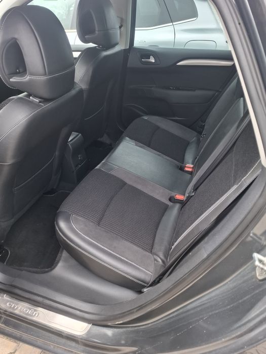 Ситроен С4 на части