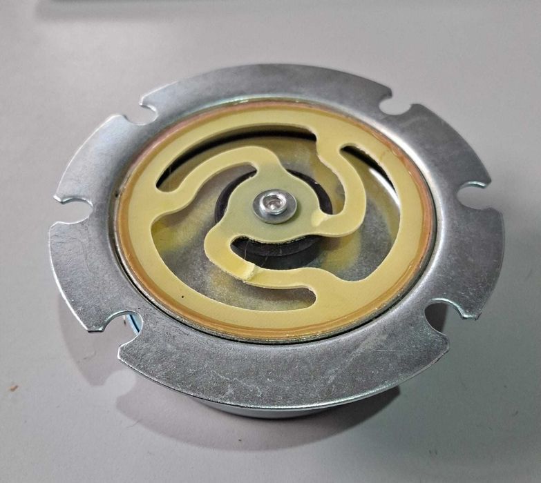 Transductor de vibratii, 100W, argintiu