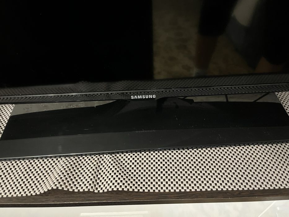 Телевизор Samsung