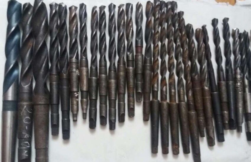 Spirale, universale, filiere, tarozi, suporti tarozi, cutite strung