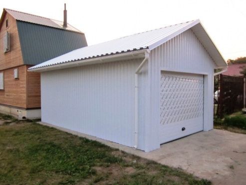 Garaj Metalic 3.5 x 6.5m la Comanda | Garaj Auto | Panouri Sandwich | Montaj Inclus