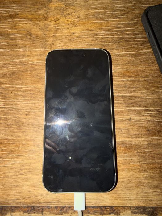 Айфон 15 идеалка 90 акб