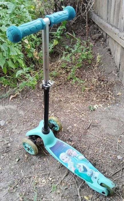 Самокат детский продам