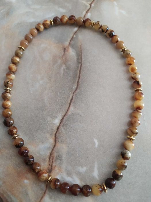 Колие от Балтийски Кехлибар