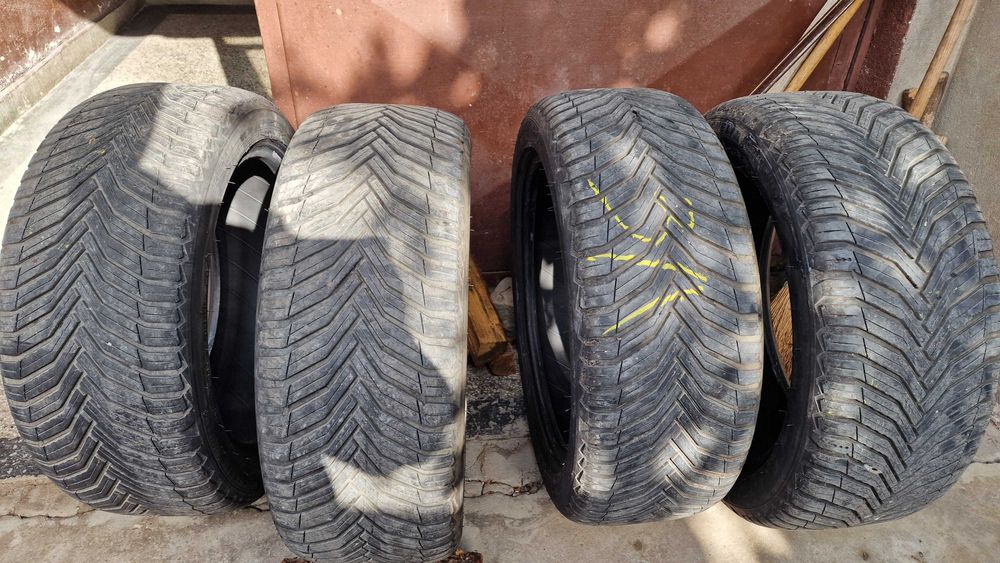 4 бр. Всесезонни гуми Michelin CrossClimate 2 – 225/45 R17 94Y XL (DOT 3821, Made in Spain)