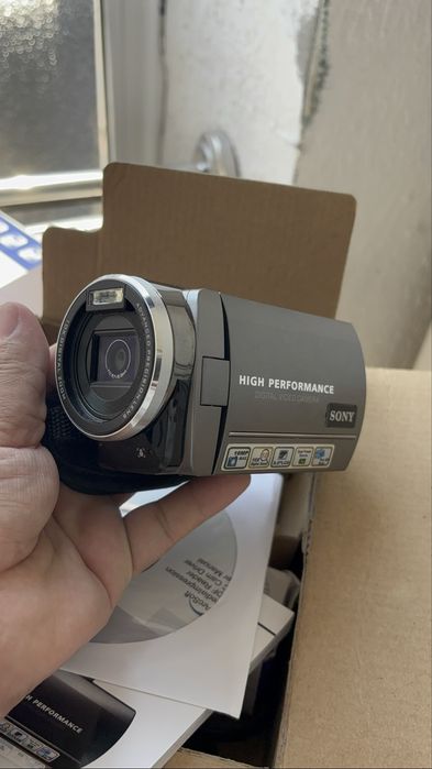 Срочна продам видео камера