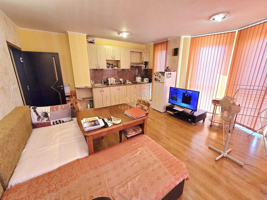 Продава се Двустаен апартамент в к.к. Слънчев бряг - 65 кв.м за 1231 €/кв.м - Снимка #3