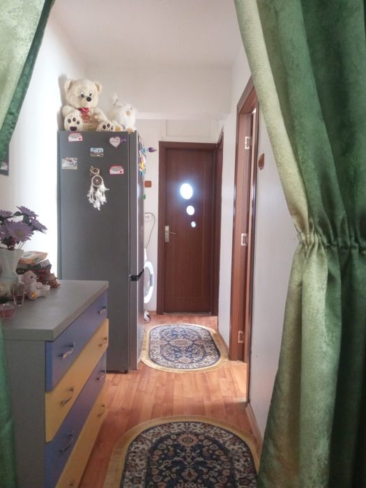 Vand apartament 4 camere