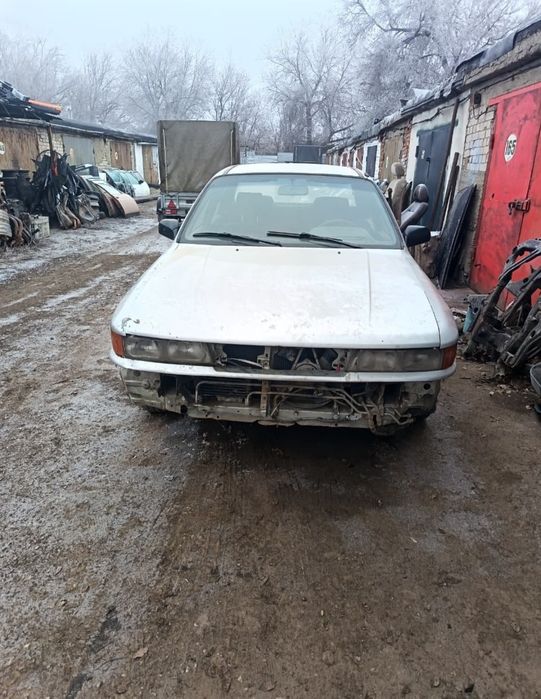 Продам машину на запчасти