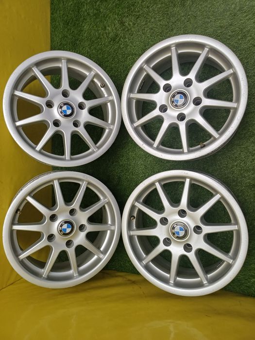 Диски R15 5x120 на BMW.
