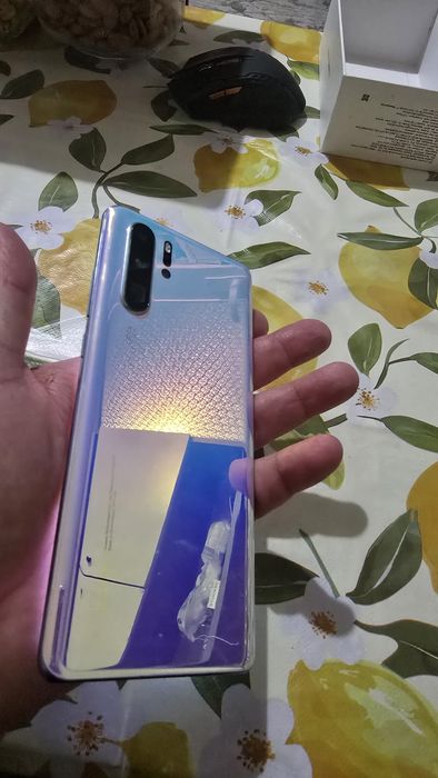 Huawei P30 Pro  Breathing Crystal