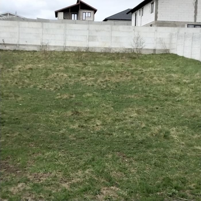 Vanzare teren intravilan+proiect casa aprobat