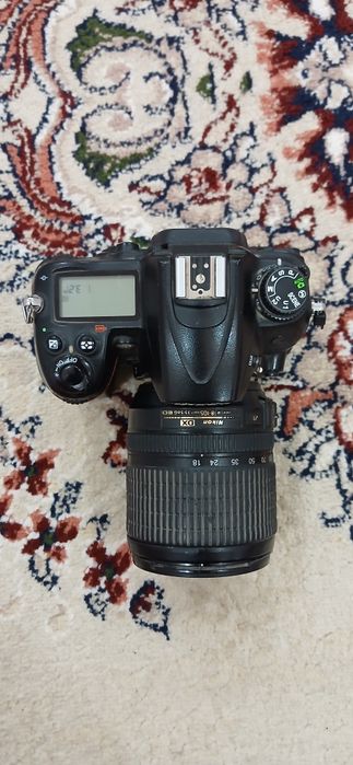 Nikon d 7000 foto aparati sotiladi