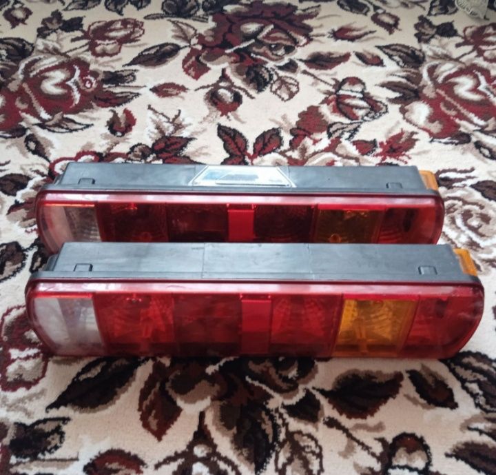 Задний стоп грузавой машин