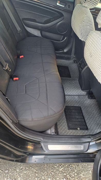 Продаю машину KIA K7