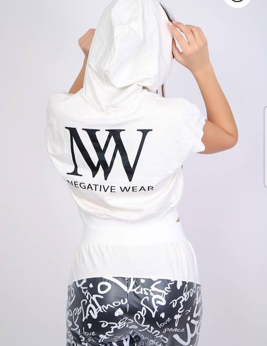 Блуза Negative - нова