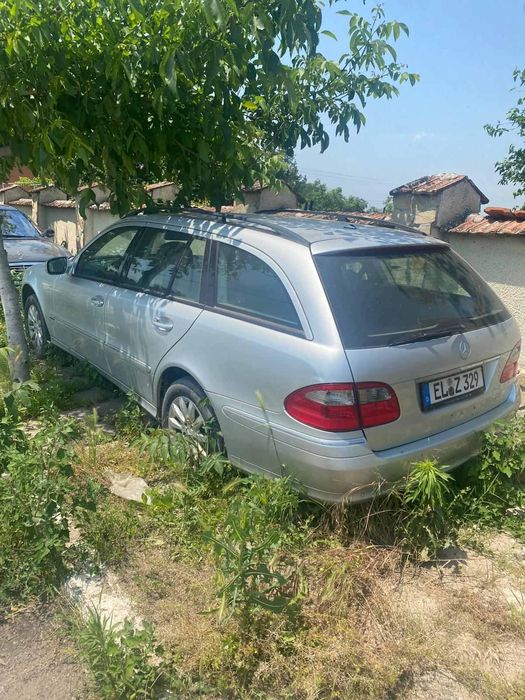 Мерцедес е 280 бензин