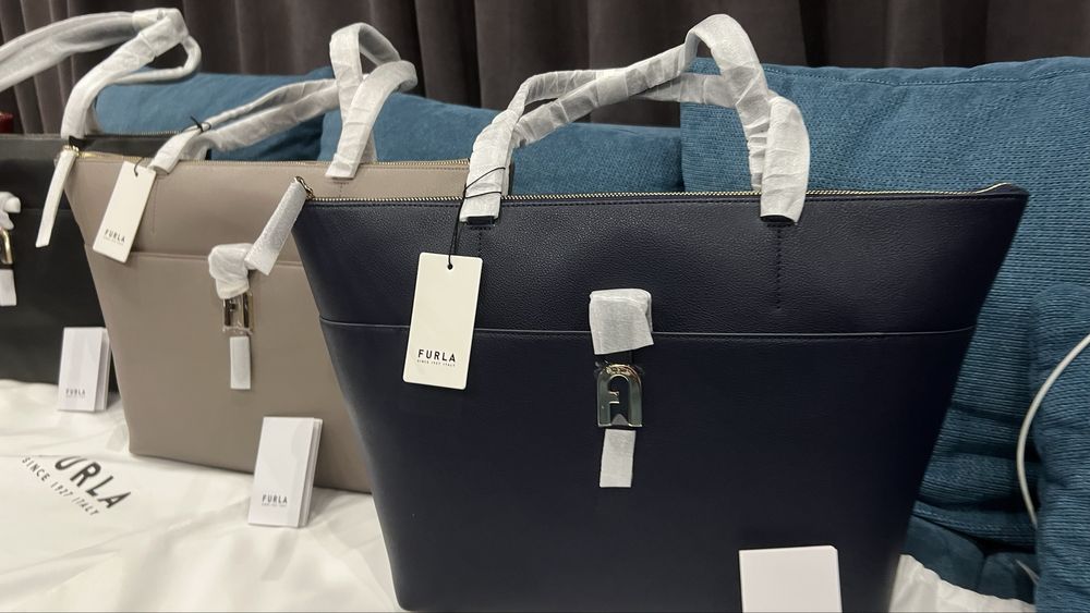 Furla MIA SOFIA Tote L shoulder bag.100% ориг,със сериен номер,етикети