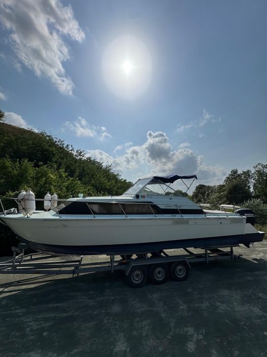 Cabinata Chris Craft Catalina 33