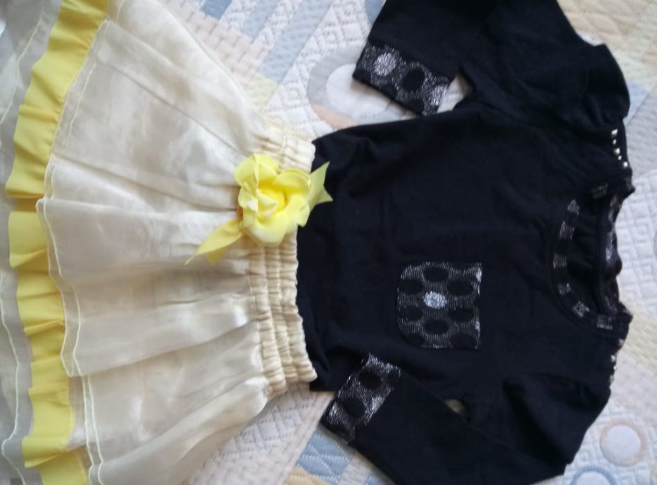 Рокля и Есенни лотове - размер 104  по 7лв