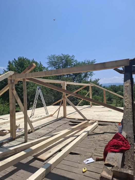 Reparatii acoperișuri.ro