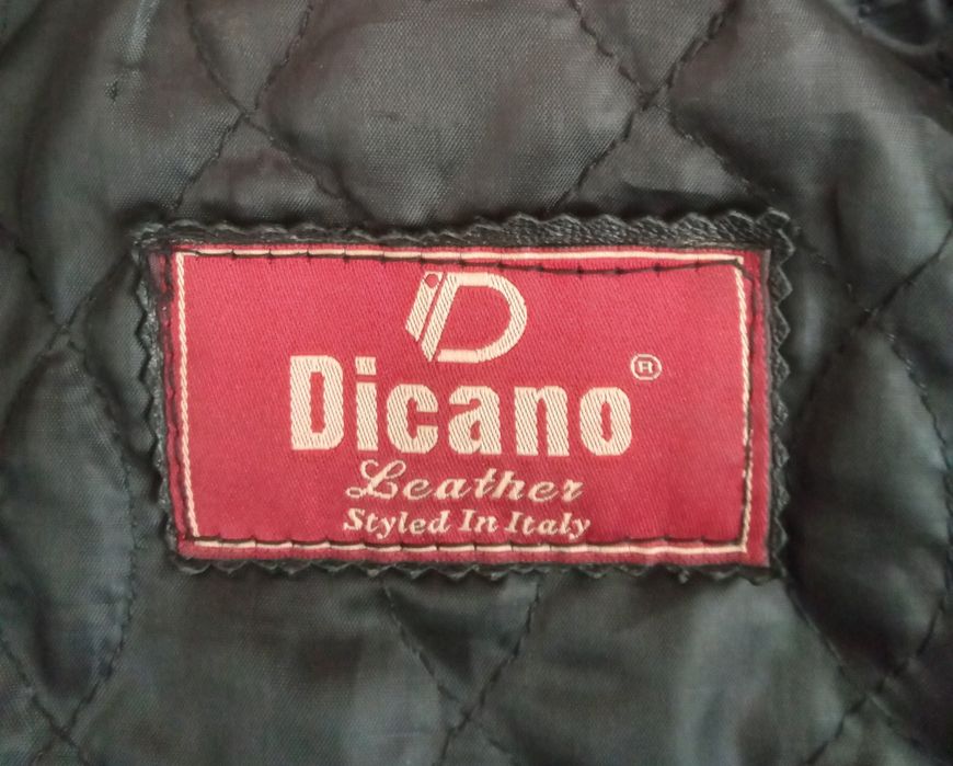 Стилно италианско манто от естествена кожа.