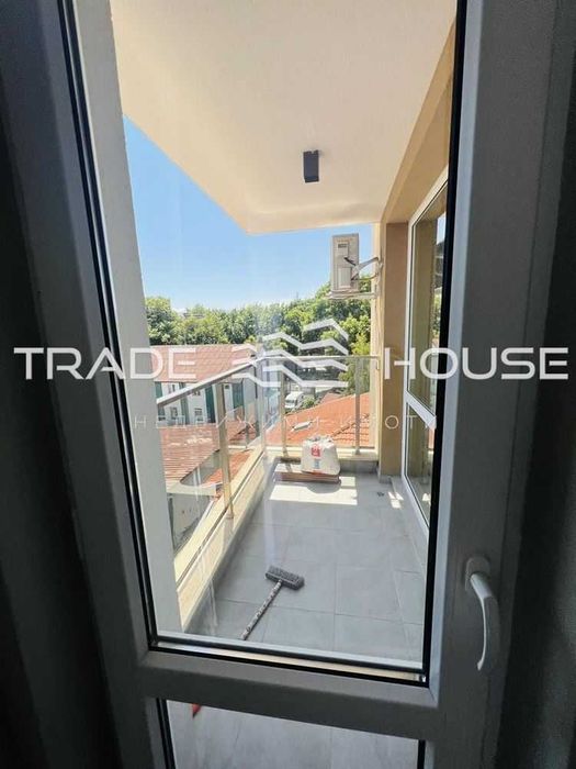 Дава се под наем Тристаен апартамент в Пловдив, Кършияка - 117 кв.м за 510 € - Снимка #8